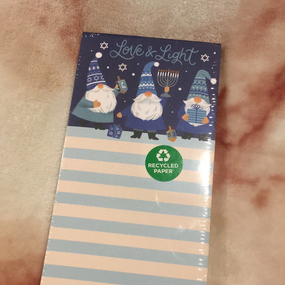 Hanukkah Holiday Love & Light Hanukkah Gnomes Lined Notepad NWT Clementine